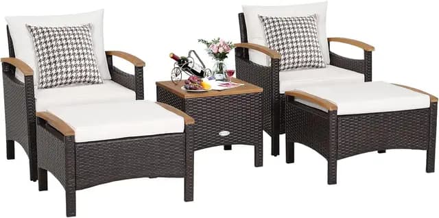 GIANTEX Juego de Muebles de Jardín de Ratán 5 Piezas, 2 Sillones, 2 Otomanas y 1 Mesa de Café, Conjunto de Muebles con Cojines para 2/4 Personas, Conjunto de Conversación para Patio, Balcón (Blanco)