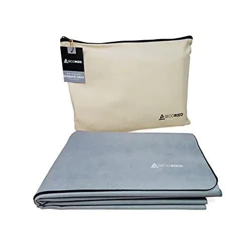 Esterilla de yoga de viaje de caucho natural, color gris extremo, vegana y antideslizante, ecológica y sostenible, fácilmente plegable, ideal para viajes, incluye bolsa de transporte, grosor de la