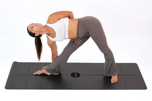 Esterilla de Yoga atha® PRO Travel Align | Ultra Adherente y Ligera (2mm) | Perfecta para Viaje y Sobre Esterillas de Estudio | Materiales Sostenibles | Correa Incluida