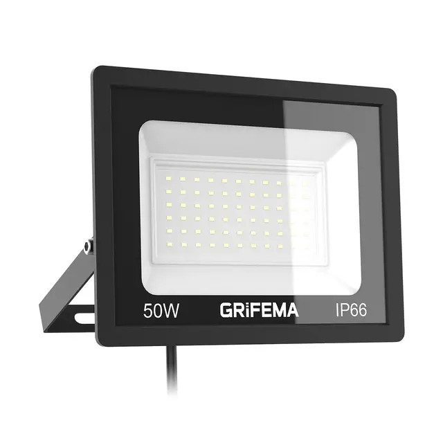 GRIFEMA Focos LED Exterior 50W, 5500LM Foco Proyector LED, 60 LED 6500K Blanco Frío Floodlight para Casa, Garaje, Patio, Camino, Jardín, Sin Enchufe