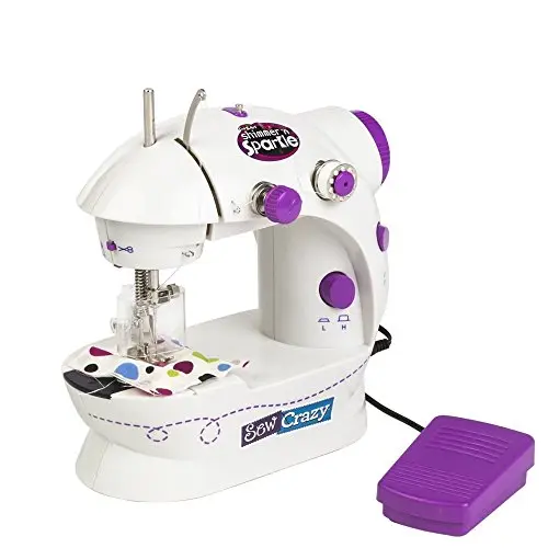 COLORBABY Shimmer N Sparkle 44080 - Máquina de coser infantil con luz y sonido / Kit de costura para niñas, mini máquina de coser portátil / Incluye accesorios para coser, juguetes de diseño de moda