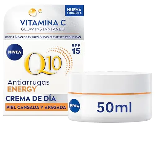 NIVEA Q10 Antiarrugas Energy - Crema de Día Iluminadora con SPF15 - Glow Instantáneo y Piel Uniforme - Q10 Puro, 7x Vitamina C y Guaraná - Reduce Líneas de Expresión - Piel Cansada y Apagada - 50 ml