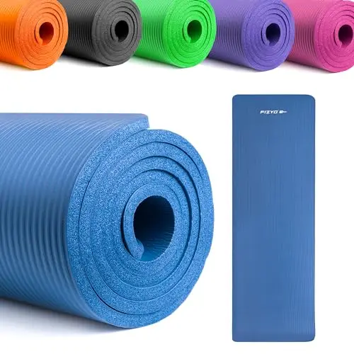 FIZYO Esterilla de Yoga Antideslizante para Fitness y Pilates – Alfombrilla Gruesa Extra 1 cm para Deporte y Gimnasio, Ligera y Cómoda, con Bolsa de Transporte – 183 x 61 cm