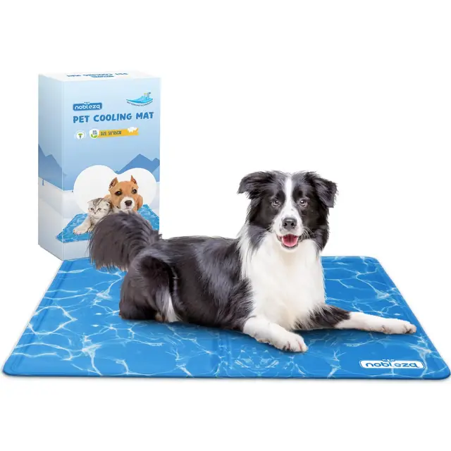 Nobleza - Alfombrilla refrescante para Mascotas Grandes. Auto refrigerante No tóxico. Ideal para para Perros, Gatos en Verano. 65 * 50 cm, Color Azul M
