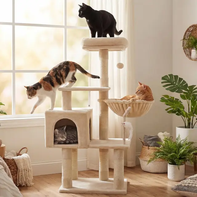 Hey-brother Árbol para gatos con juguete, torre para gatos de interior, casa para gatos con percha acolchada de felpa, hamaca acogedora y postes rascadores de sisal, beige EMPJ004SM-N