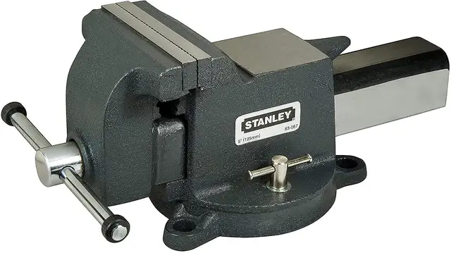 STANLEY Tornillo de Banco de Carga Pesada Maxsteel 125mm, Estructura de Hierro Fundido, Tornillo con Husillo, Base con Agujeros y Perno de Bloqueo, Resistente a la Corrosión, 1-83-067